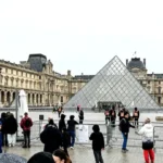 Louvre Museum closure