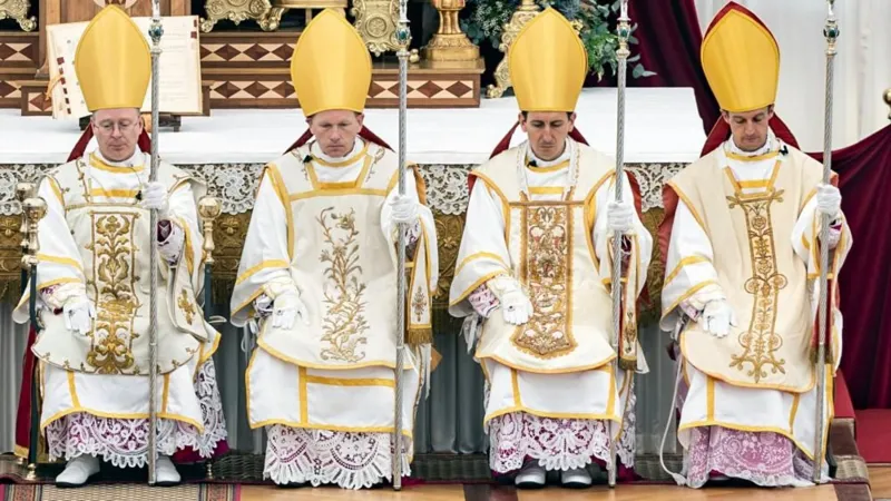 Controversial SSPX bishops ordained